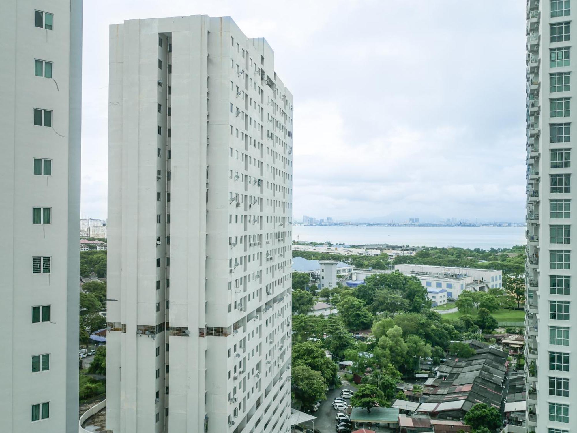 Penang Straits Garden Condominium Georgetown Εξωτερικό φωτογραφία
